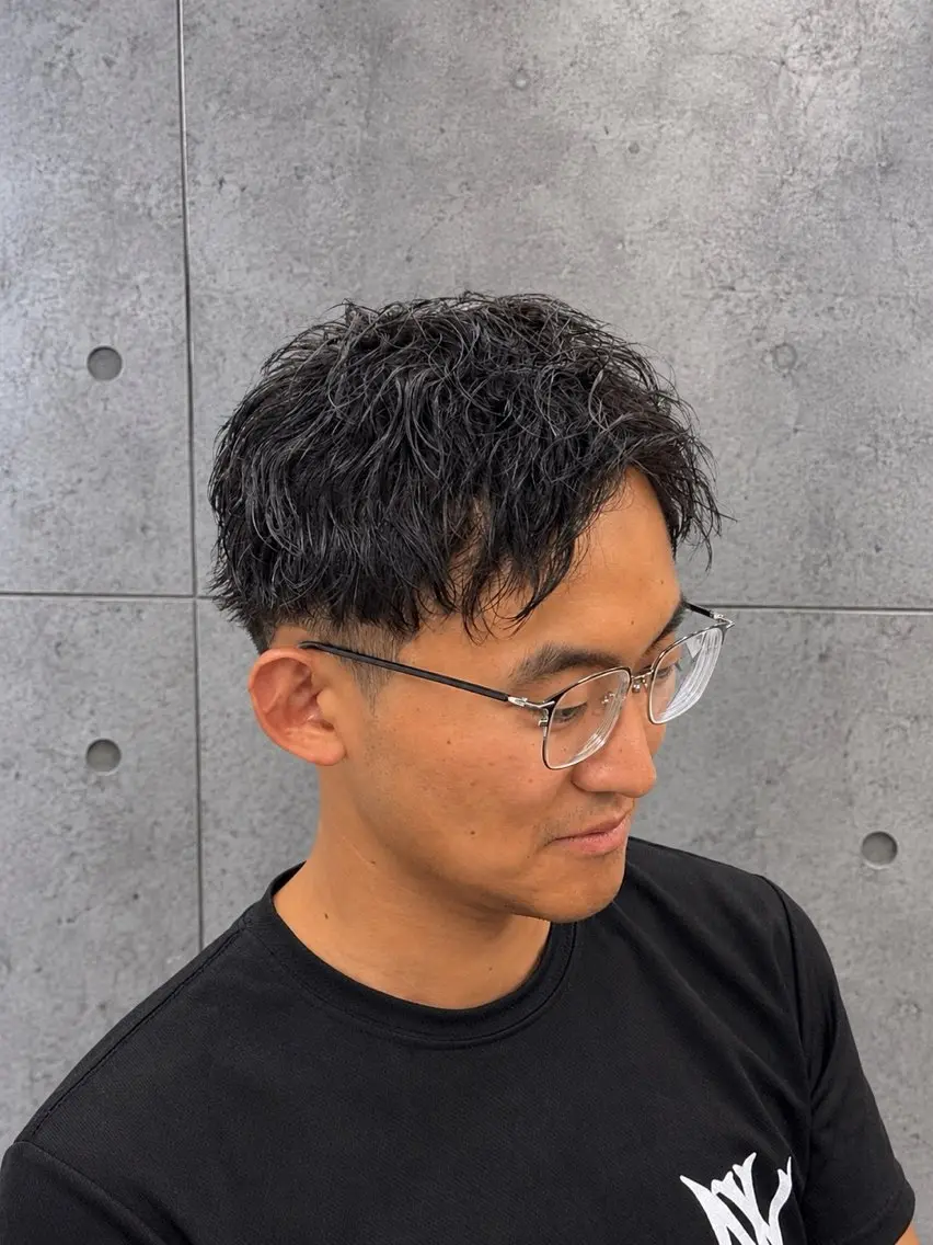 ショート メンズ メンズパーマ カット パーマ 難波 凌也のヘアスタイル