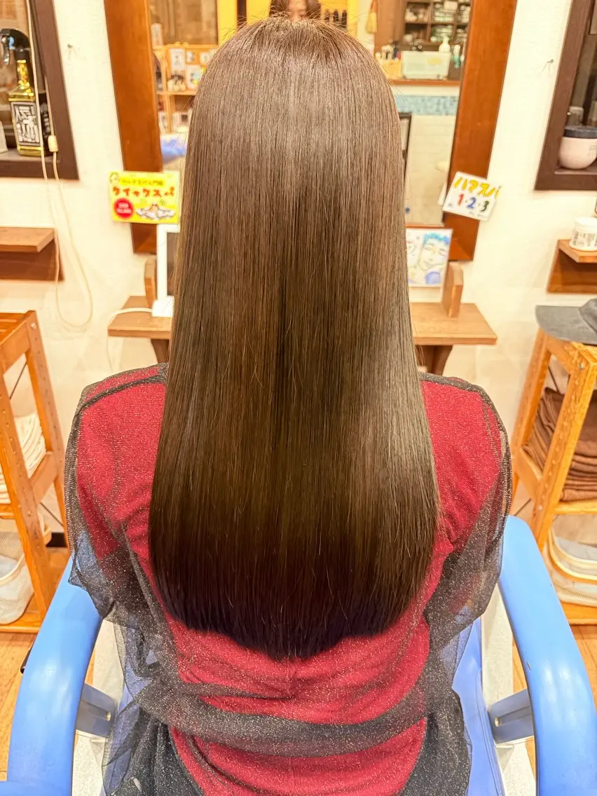 ロング 中島 萌のヘアスタイル