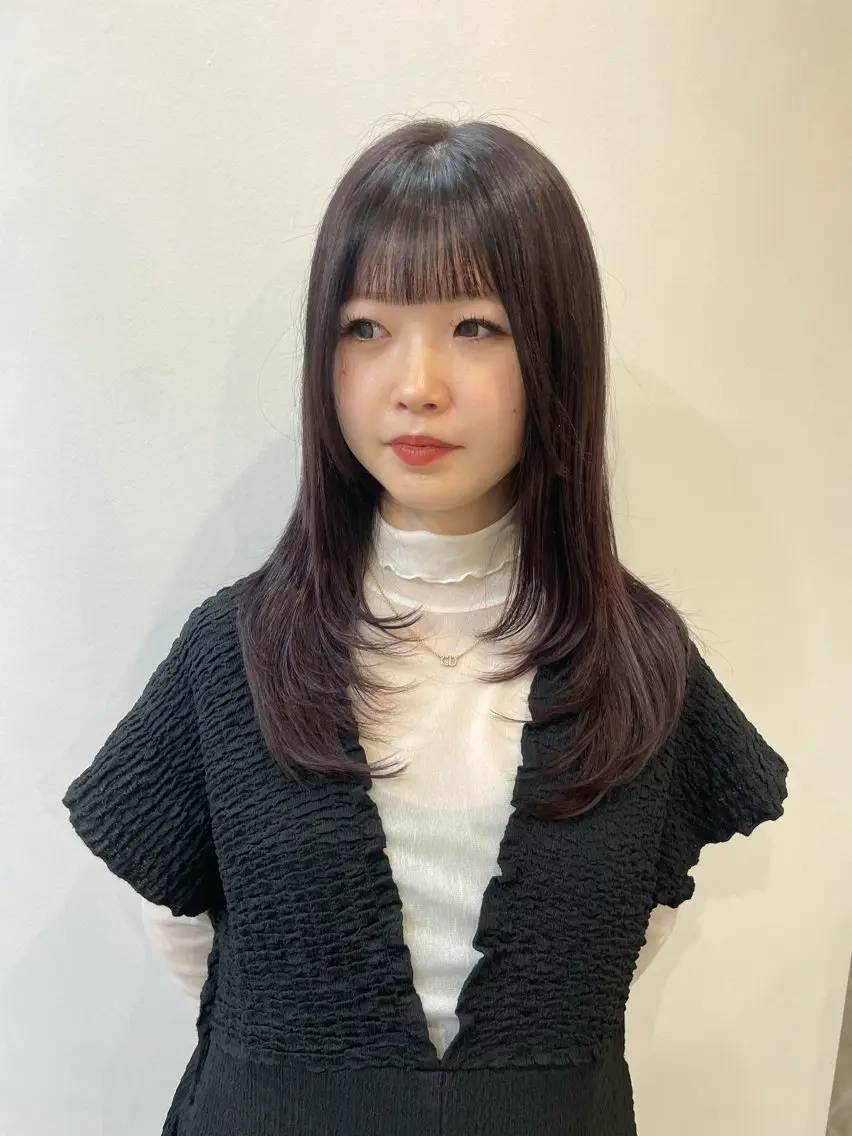 セミロング ヘアカラー mihane fit hueのヘアスタイル