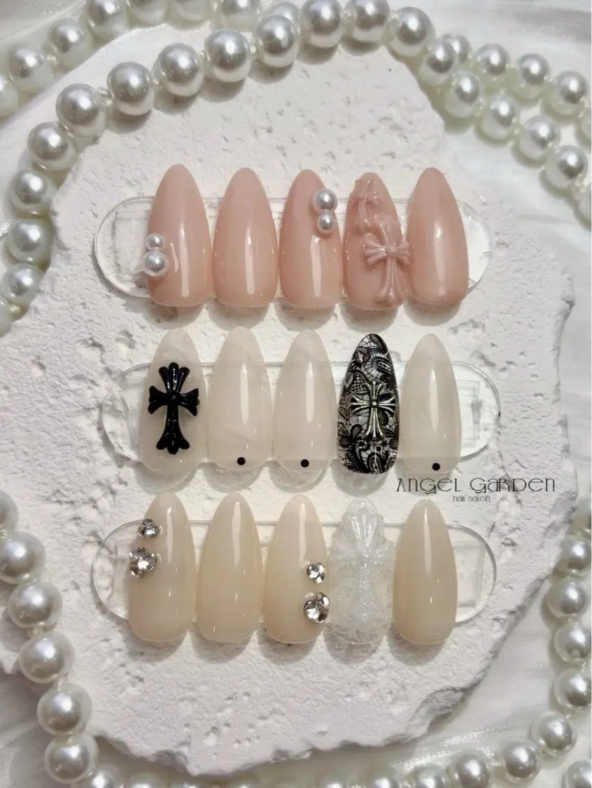 【初回オフ無料】大人気クロスネイル✝️💅🏻の写真