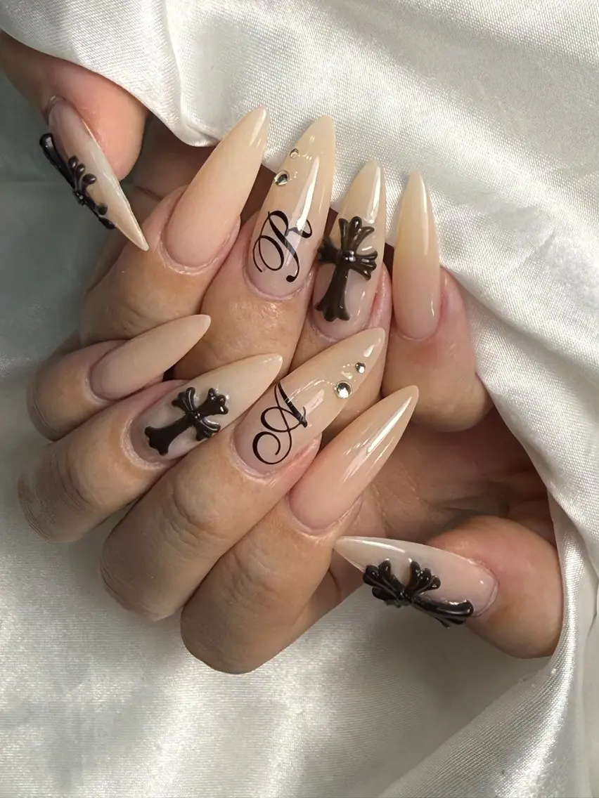 ネイル ハンドネイル LEELA NAIL STUDIOのネイルデザイン