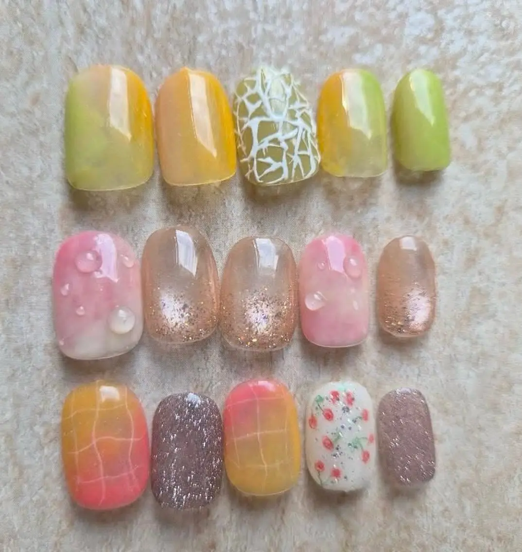 ネイル ハンドネイル AlohaLuana 🌺yukieのネイルデザイン