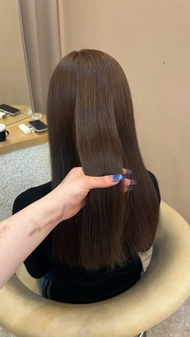 ロング カラー 💚 AKI 💚のヘアスタイル