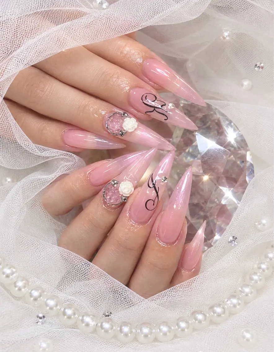 ネイル ハンドネイル 【Laule‘a 】のネイルデザイン