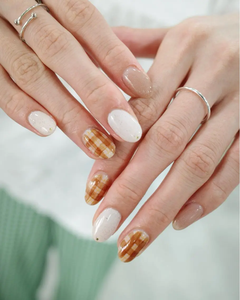 ネイル フラッシュネイル マグネットネイル ニュアンスネイル シンプルネイル sösö nailのネイルデザイン