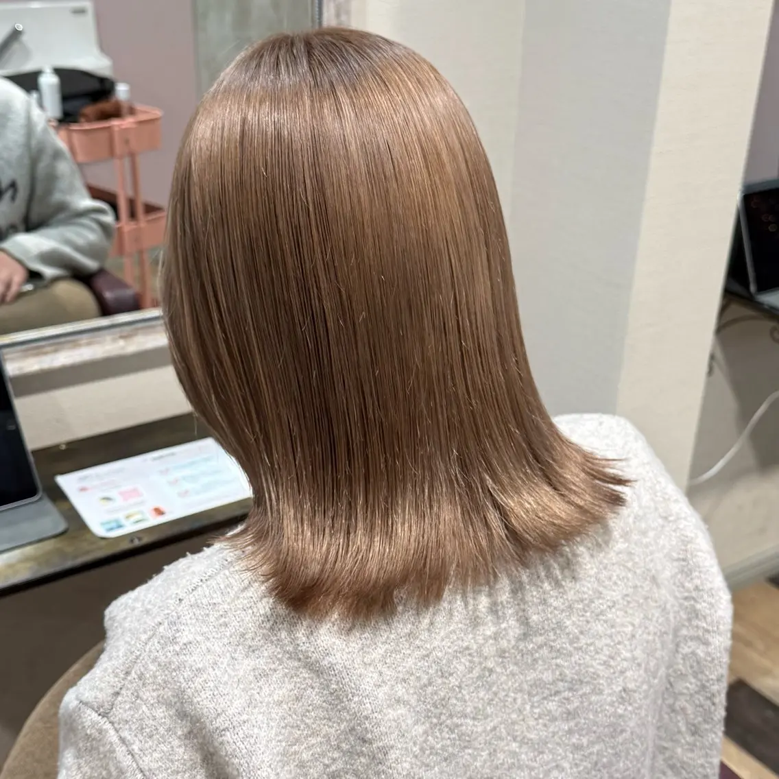 ミディアム カラー 柔らかいbeige ¦韓国¦🩰マユ🩰のヘアスタイル