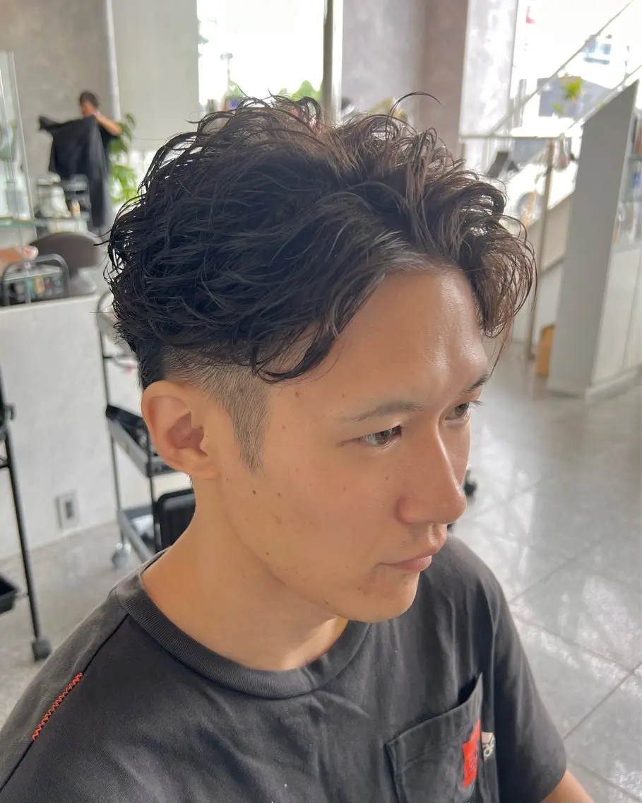 ショート パーマ メンズ ショートヘア カット パーマ トリートメント Oops旧TABOO 早野太郎のヘアスタイル