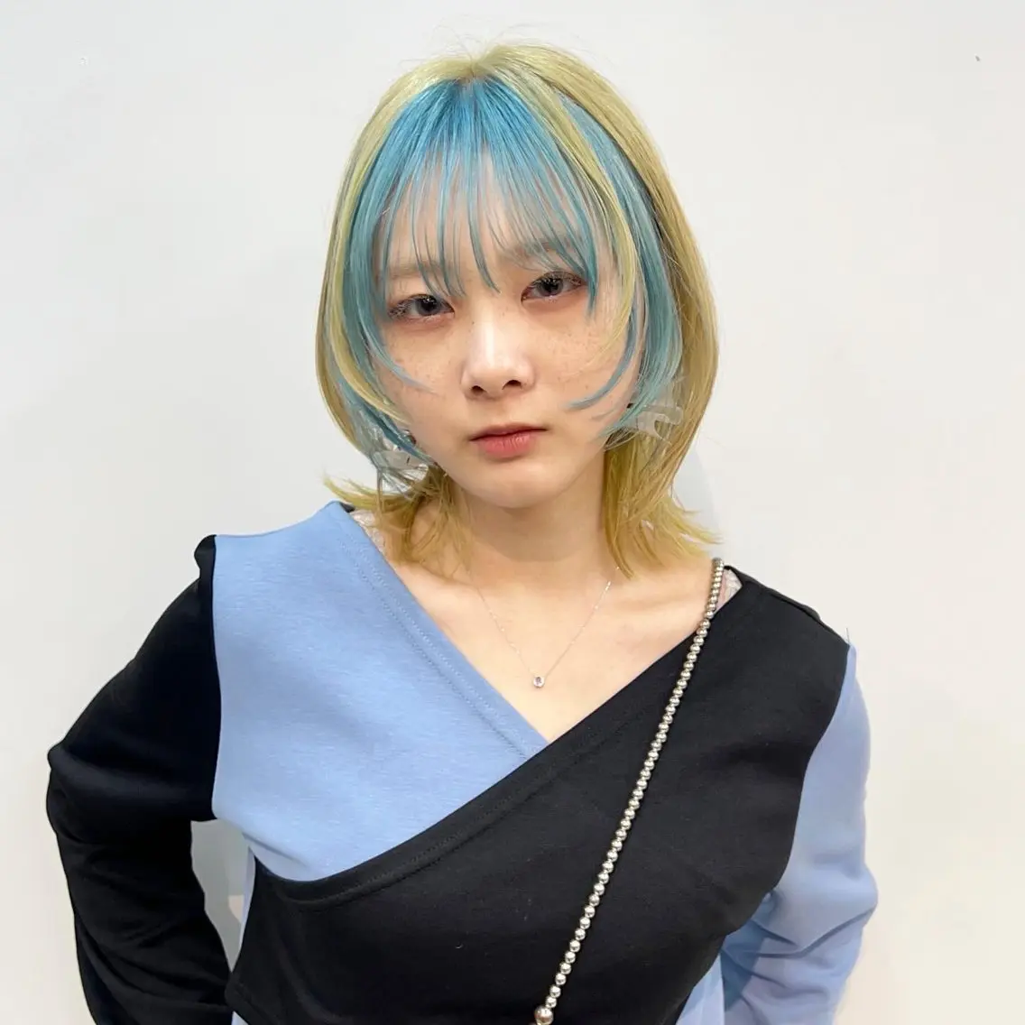 ミディアム カラー ハイトーンカラー/ さらさのヘアスタイル