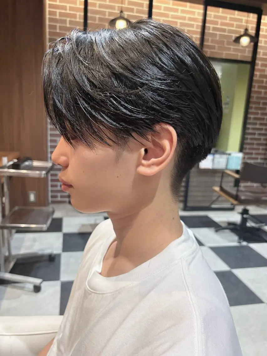 ショート ✂️メンズ センターパート✨陽気のヘアスタイル