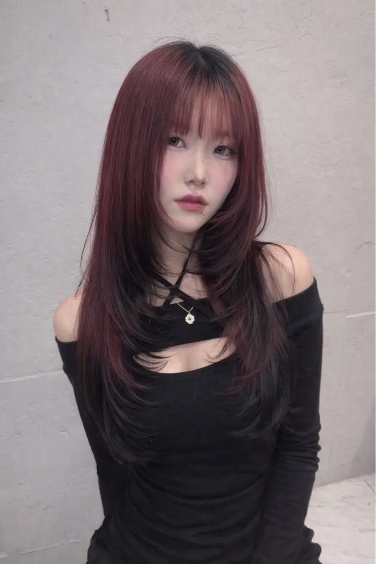 ロング カラー ヘアアレンジ カット ヘアカラー トリートメント ヘッドスパ ヘアセット 韓国レイヤーカット /韓国トレンドカラーのヘアスタイル