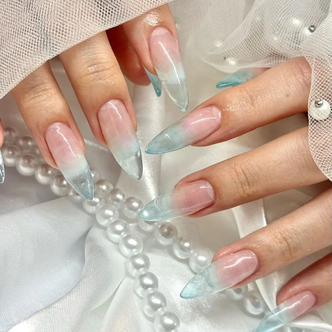 ネイル Maggie ✴︎Aliceのネイルデザイン