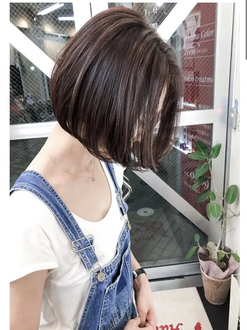 ショート seri💜艶カラー 💖ヘアアレンジのヘアスタイル