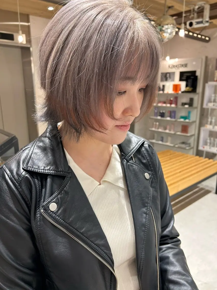 ミディアム カラー カット ヘアカラー トリートメント Acchon/心斎橋 💚ダブルカラーのヘアスタイル
