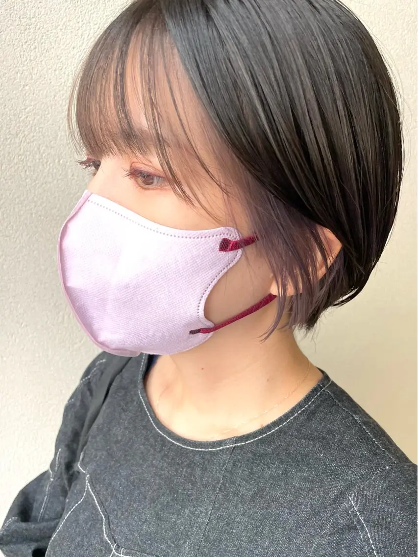 ショート カラー ブリーチ イヤリングカラー ピンクカラー ヘアカラー トリートメント 沢田 瞳のヘアスタイル