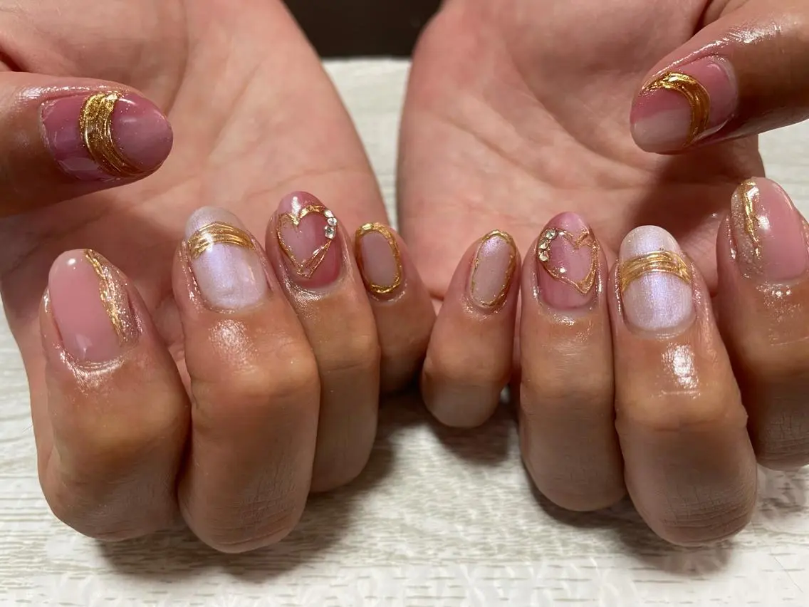 ネイル ハンドネイル Ulu Nail 🌱MOMOKAのネイルデザイン