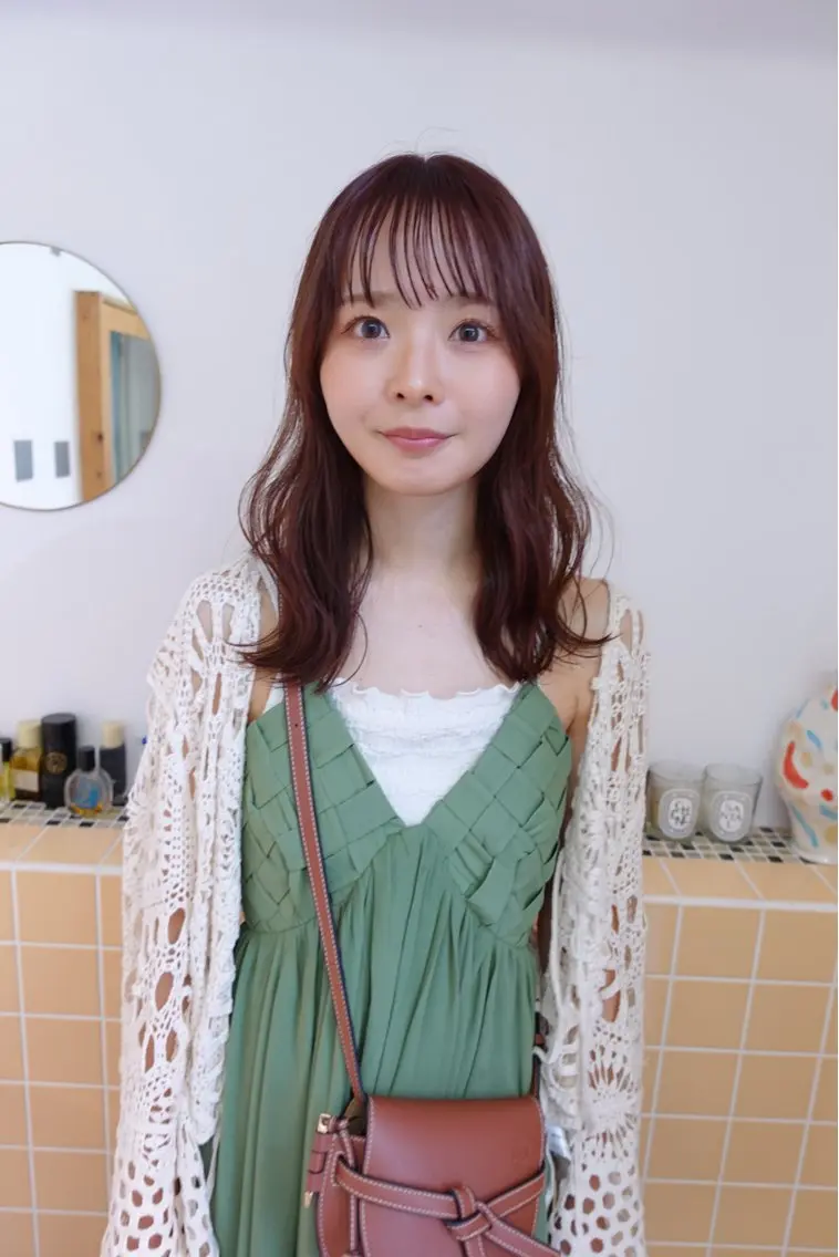 ロング カラー nishido ハイライト/パーマのヘアスタイル
