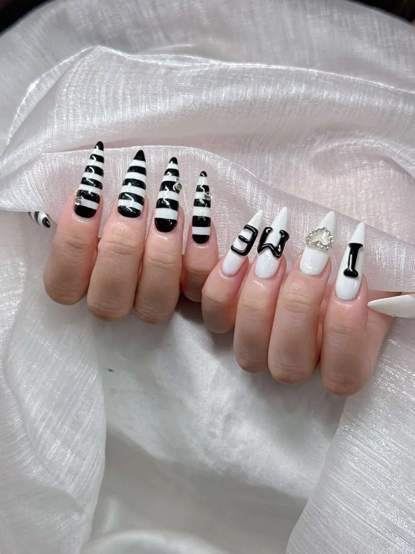 ネイル 長さ出し グラデーション 卒業式 キラキラネイル マグネットネイル ハンドネイル Lee Nailsのネイルデザイン