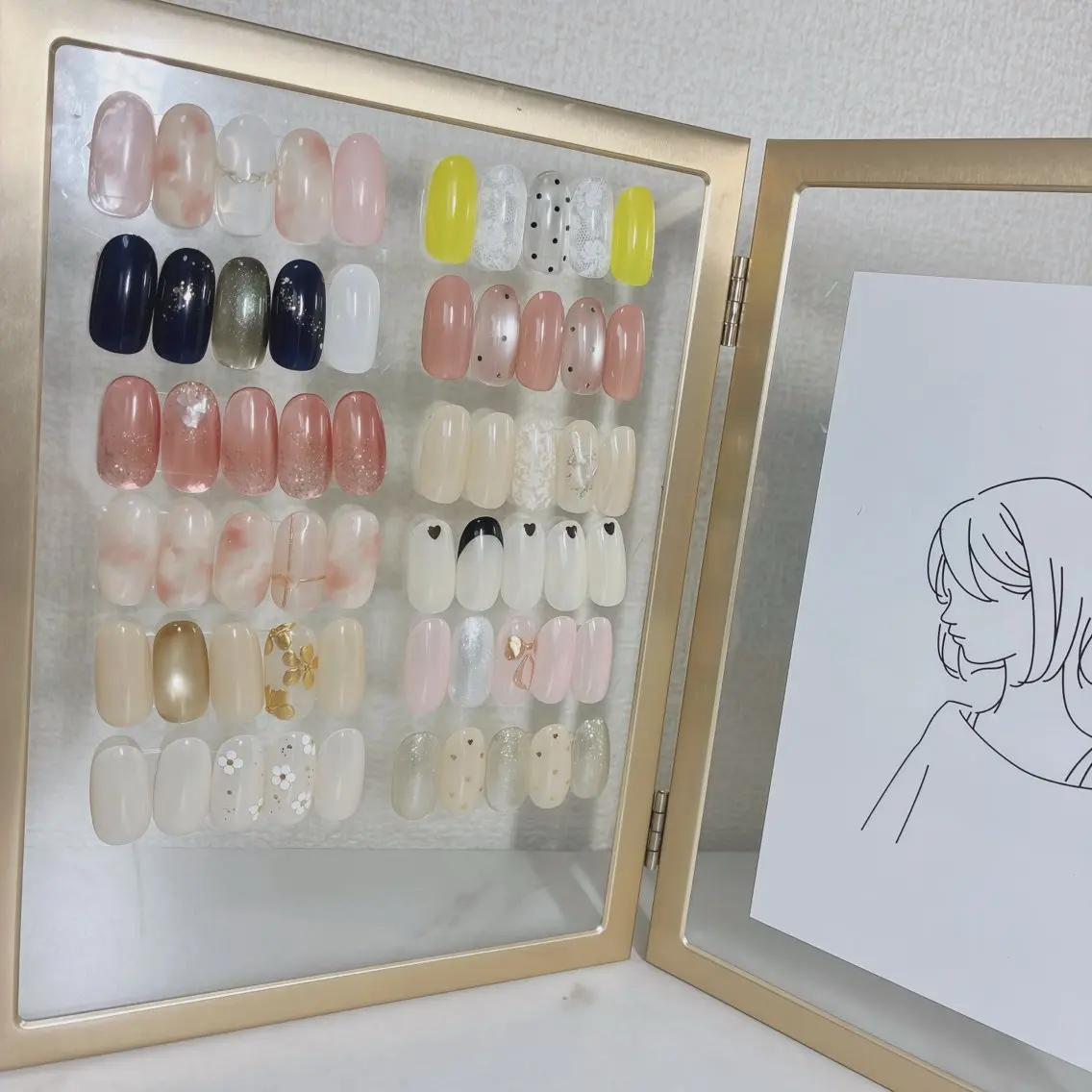 ネイル フットネイル 氷ネイル・うるうるネイル マグネットネイル メンズネイル ニュアンスネイル ハンドネイル nail salon anoneのネイルデザイン