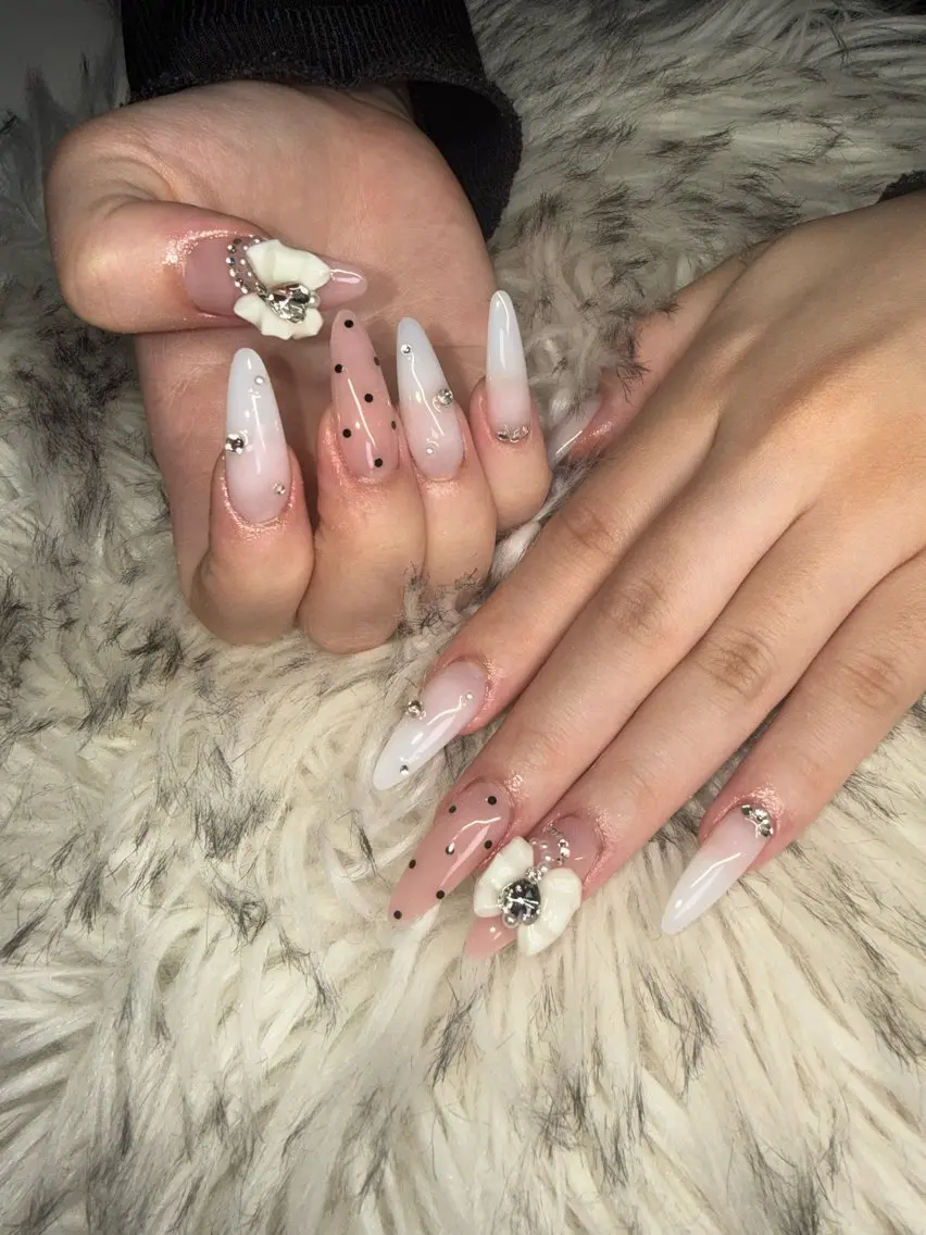 ネイル ハンドネイル NAIL FOCUS MAMIAのネイルデザイン