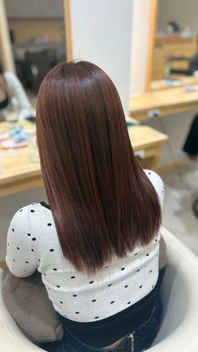 セミロング カラー 🎀ブリーチ 🌈デザイン♡BoNのヘアスタイル