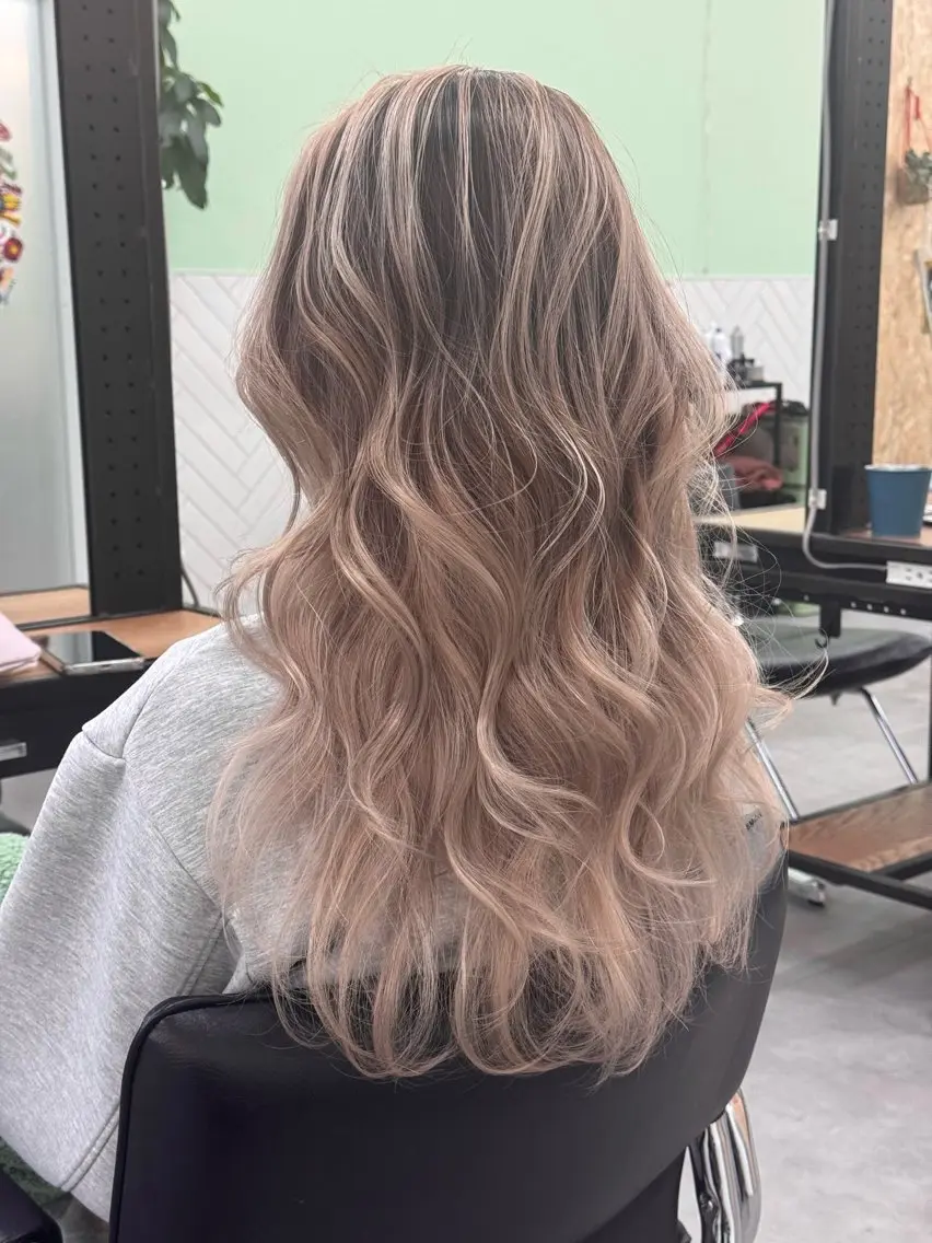 ロング レイヤーカット 千葉　遼のヘアスタイル