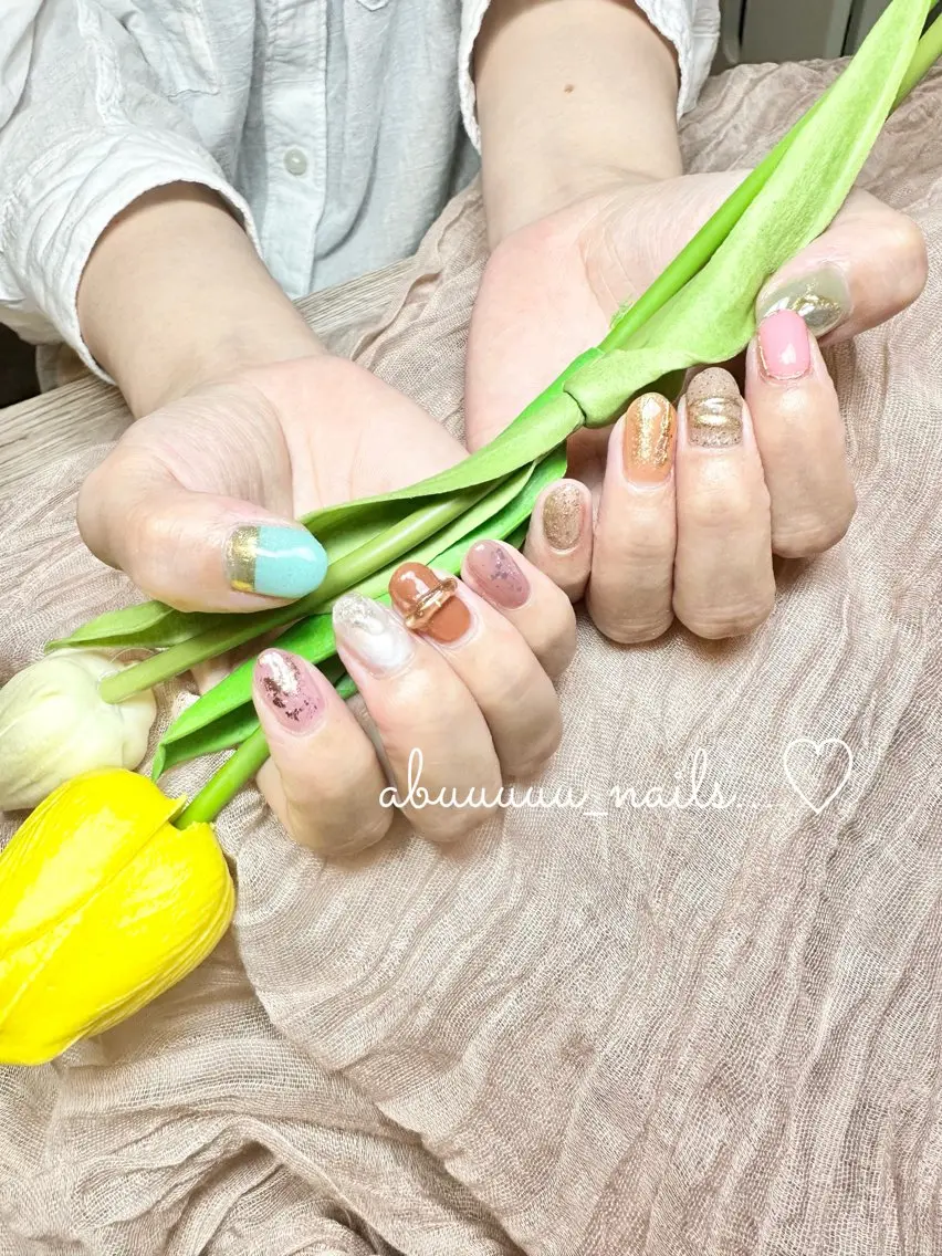 ネイル オーロラネイル ミラーネイル 持ち込み ニュアンスネイル ハンドネイル abuuuuu nailsのネイルデザイン