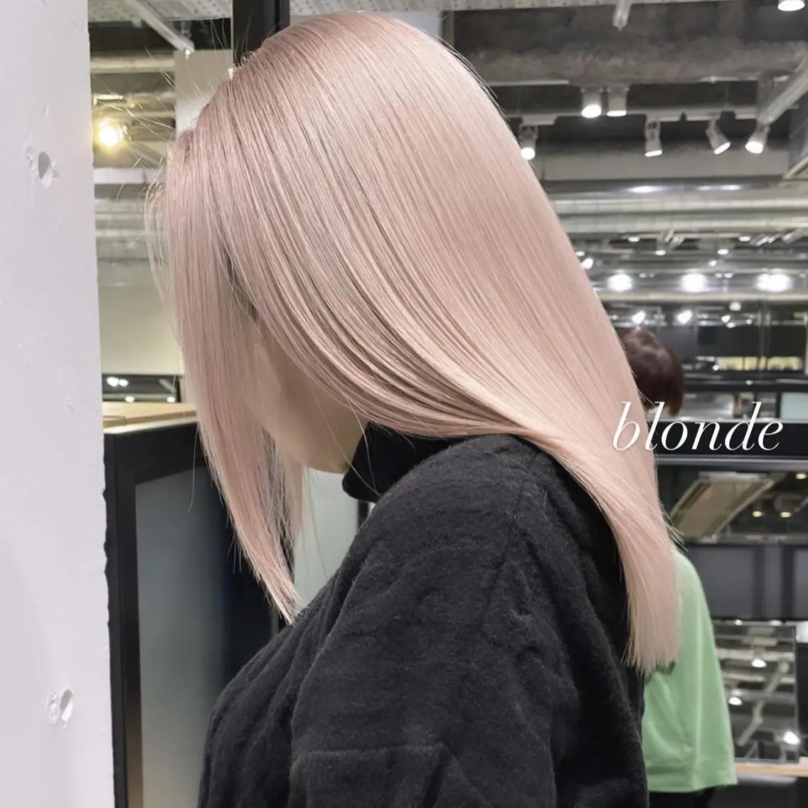 ロング カラー ブリーチ カット ヘアカラー トリートメント ヘアセット 💜ハイトーン💛 マジカルかいちゃんのヘアスタイル