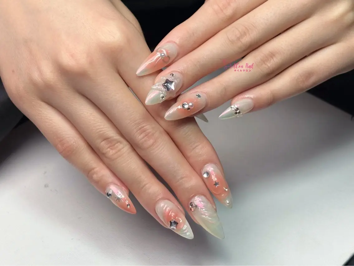 ネイル 桜ネイル 長さ出し フラワーネイル フレンチネイル ジェルネイル ハンドネイル ACon NailSalonのネイルデザイン