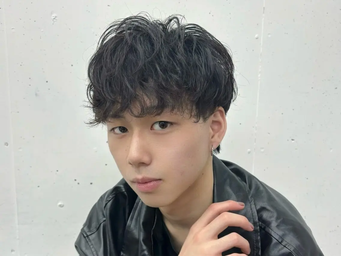 メンズ メンズパーマ メンズツイストパーマ ツイストパーマ カット パーマ 中嶋千挙人 メンズ特化のヘアスタイル
