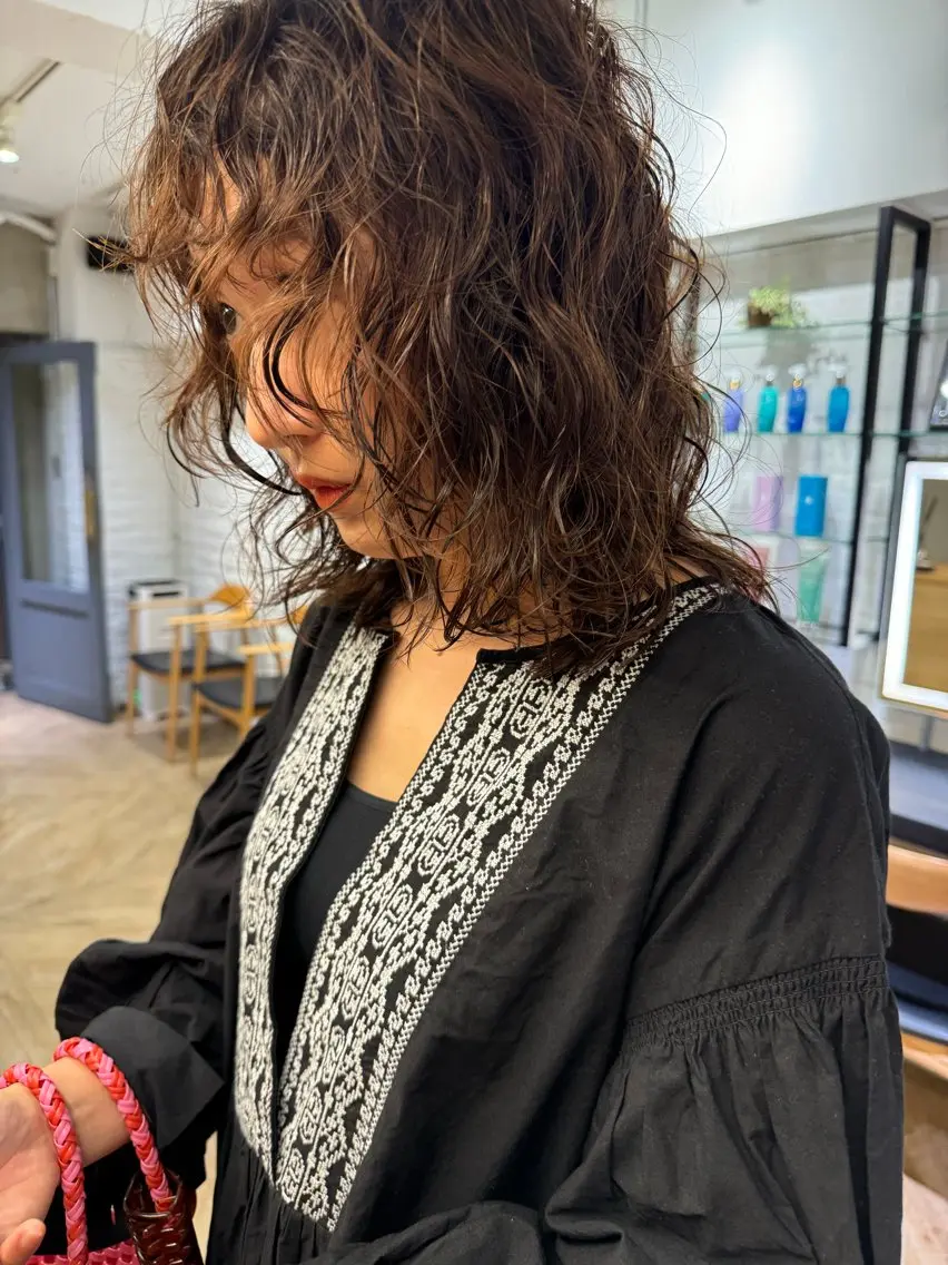 ミディアム パーマ ミディアムパーマ 縮毛矯正特化型美容師 名古屋LORENハダのヘアスタイル