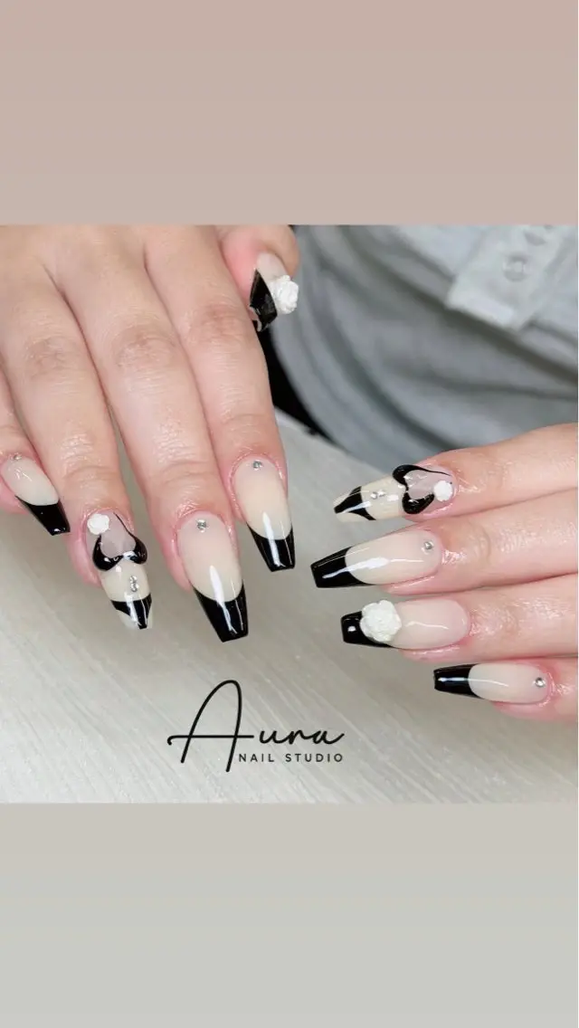 ネイル ハンドネイル Aura Nail Studioのネイルデザイン