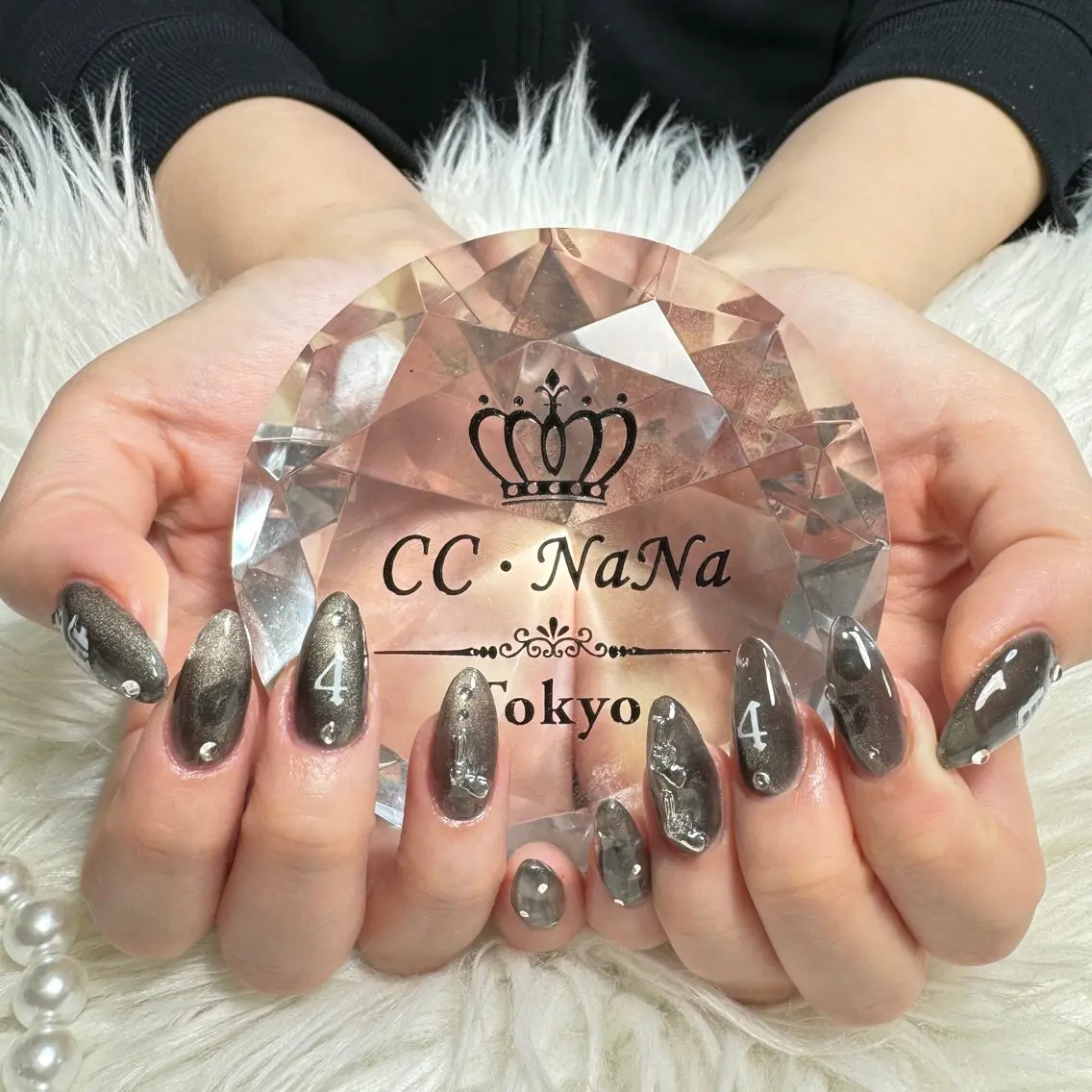 ネイル チークネイル フラッシュネイル ハート キラキラネイル 韓国ネイル ハンドネイル 💎CC・NaNa 韓国風ネイル🌙Cのネイルデザイン