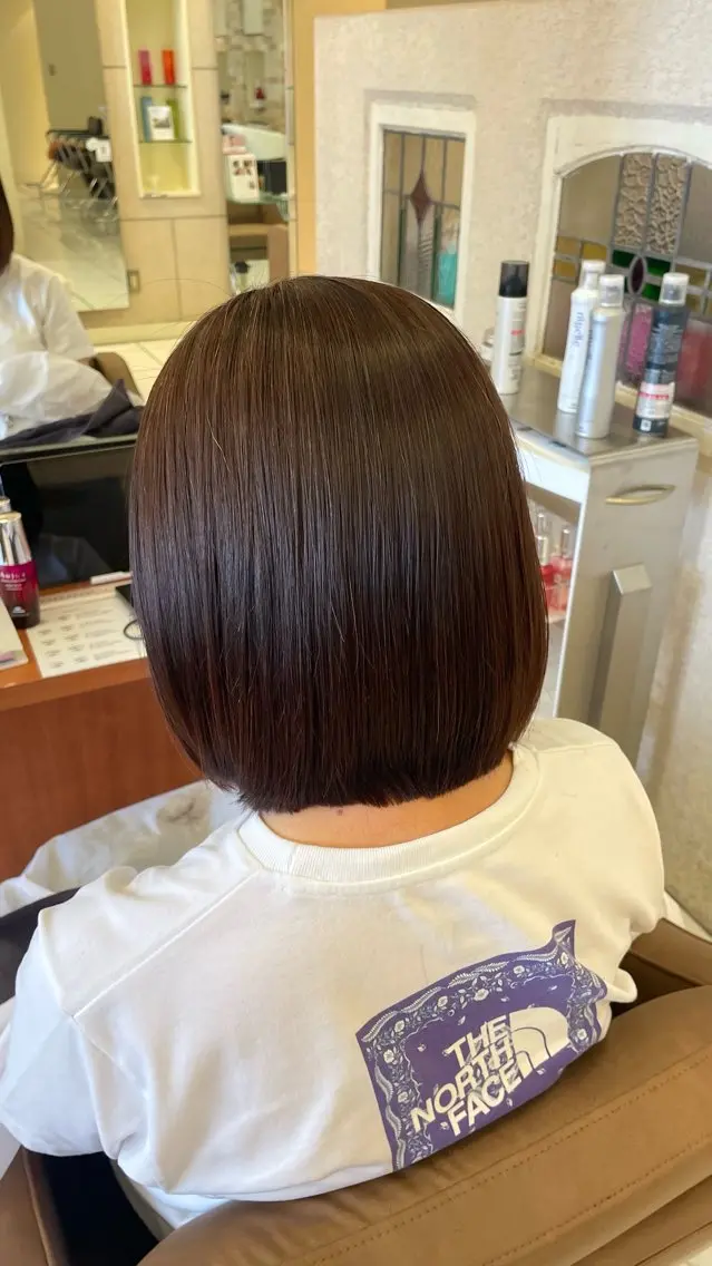 ショート カラー トリートメント 艶カラー 髪質改善 🍓苺奈のヘアスタイル