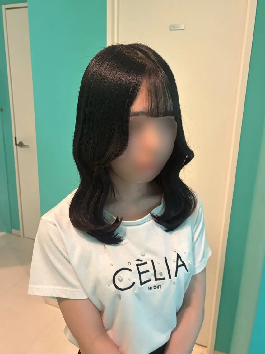セミロング ヘアアレンジ くびれヘア 池袋西口🐰かな ヘアアレンジのヘアスタイル