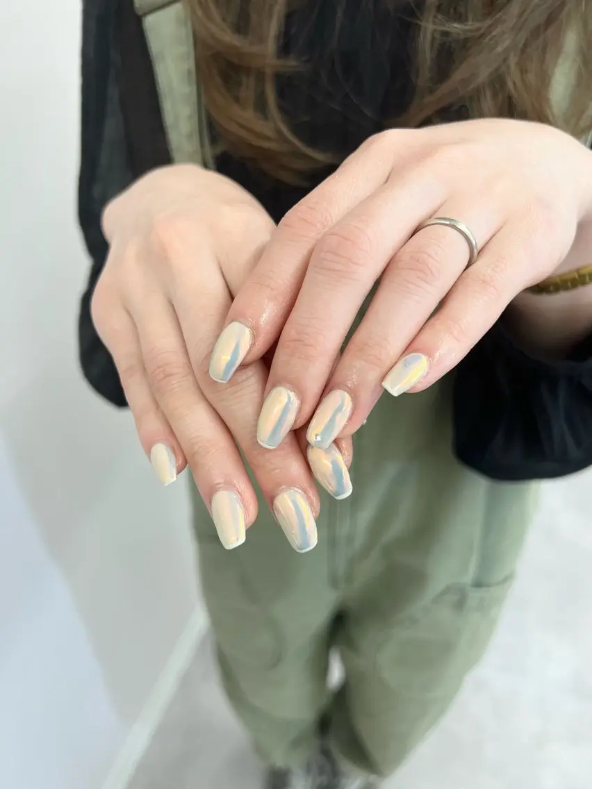 ネイル アートネイル オーロラネイル フレンチネイル ジェルネイル ワンカラーネイル ハンドネイル ハンドケア Bana_ Nailのネイルデザイン