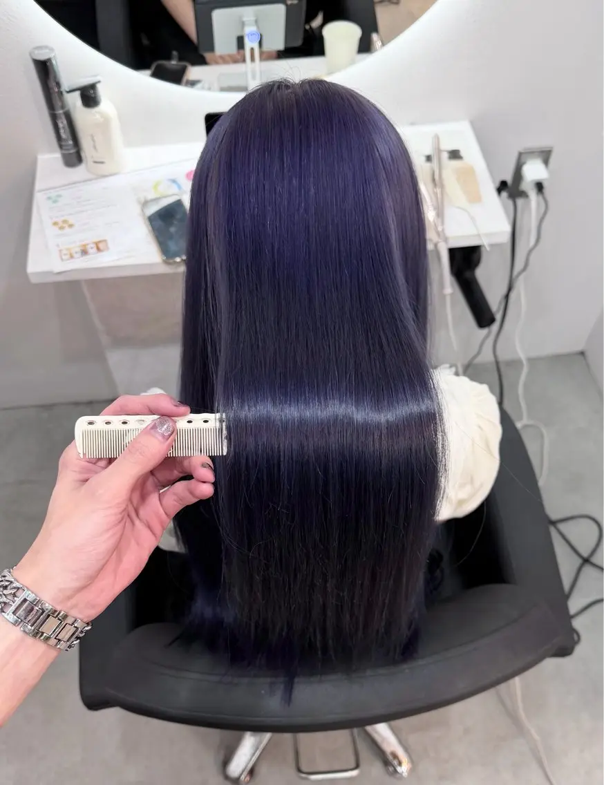 ロング カラー ブリーチ ダブルカラー ハイトーンカラー カット ヘアカラー トリートメント 髪質改善×縮毛矯正 taichi副店長のヘアスタイル