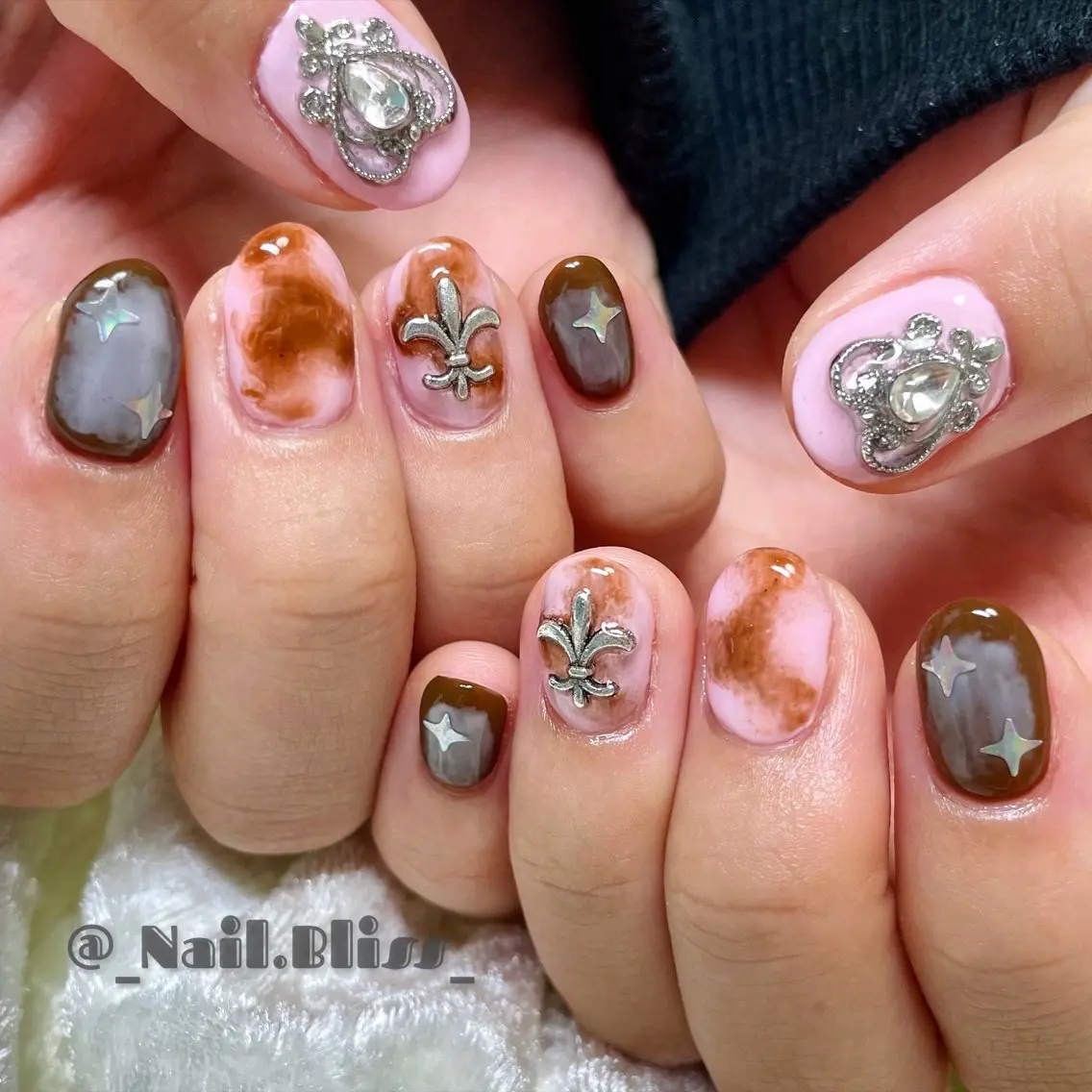 ネイル ブラウン 持ち込み ピンク ハンドネイル NAIL BLISSのネイルデザイン