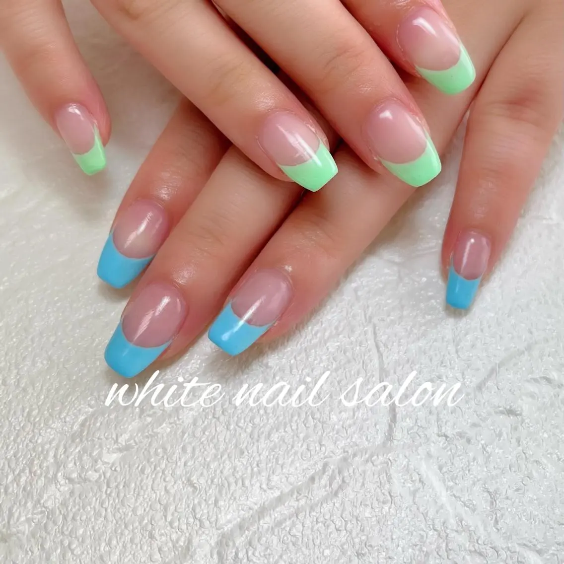 ネイル フットネイル ジェルネイル ハードジェル ラメ(グリッター) 持ち込み ハンドネイル white nail salonのネイルデザイン