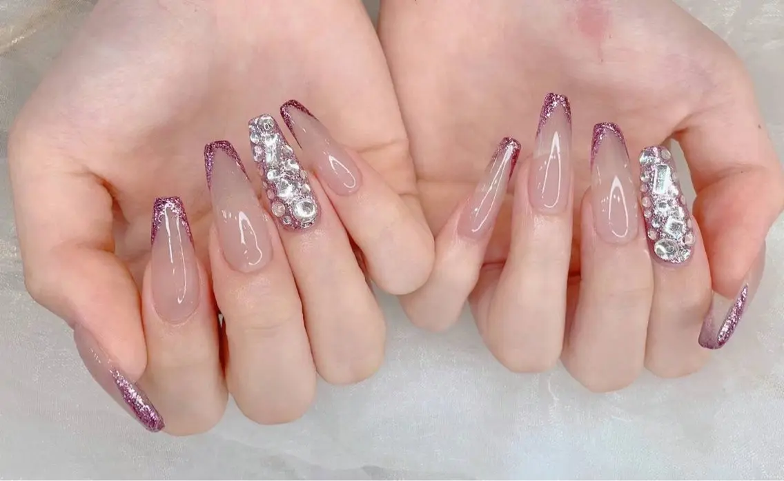 ネイル フレンチネイル ラメ(グリッター) パープル babarla Nailのネイルデザイン