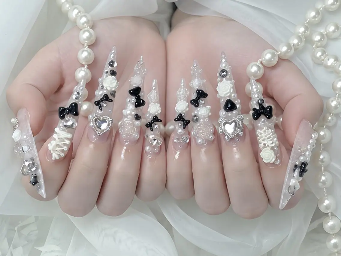 ネイル べっ甲ネイル チークネイル フラッシュネイル フラワーネイル フットネイル ハンドネイル Rin Nail Shinokuboのネイルデザイン