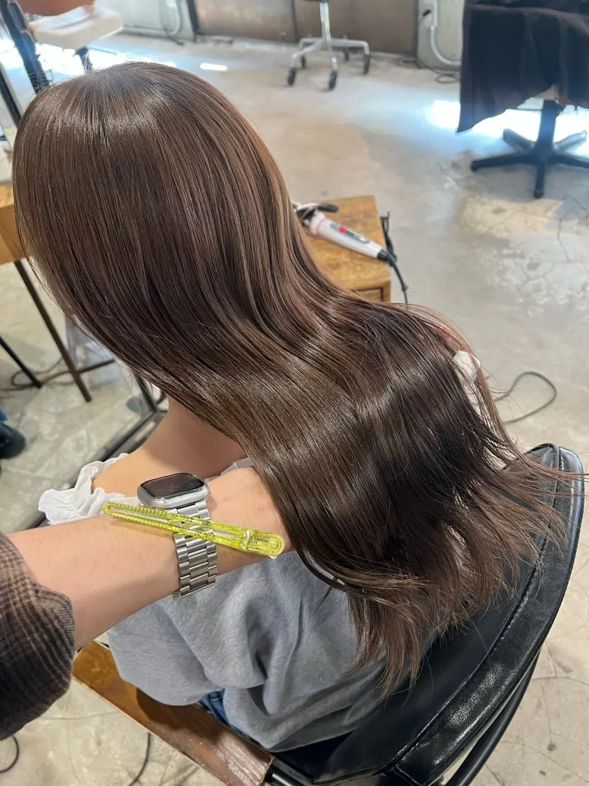ロング カラー カット ヘアカラー トリートメント 赤みゼロ/透明感 カラー🌿KANTAのヘアスタイル