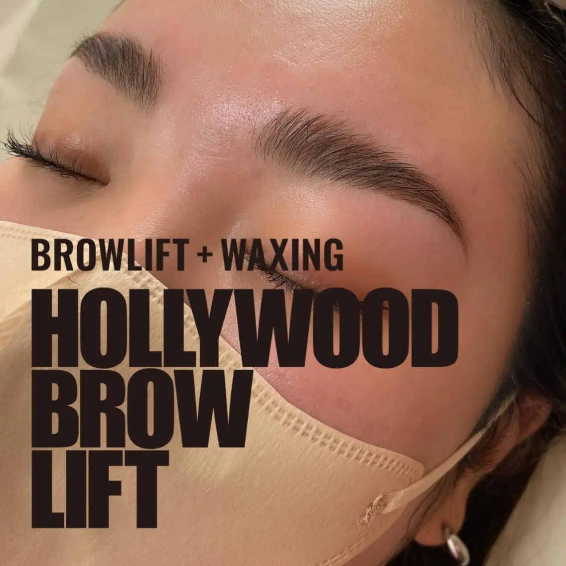アイブロウ beautyroom Naturaのネイルデザイン