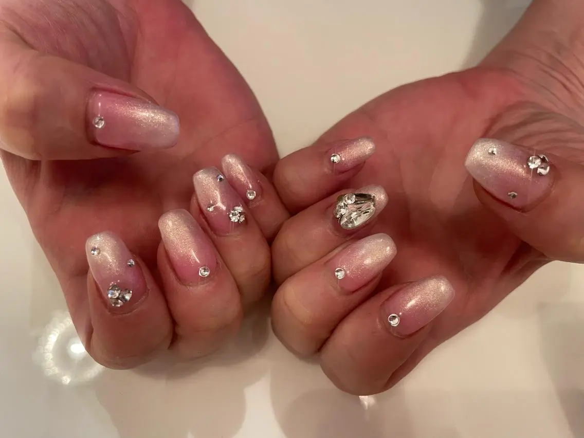 ネイル ♡ビジュール♡ NAIL &まつ毛のマツエク・マツパデザイン