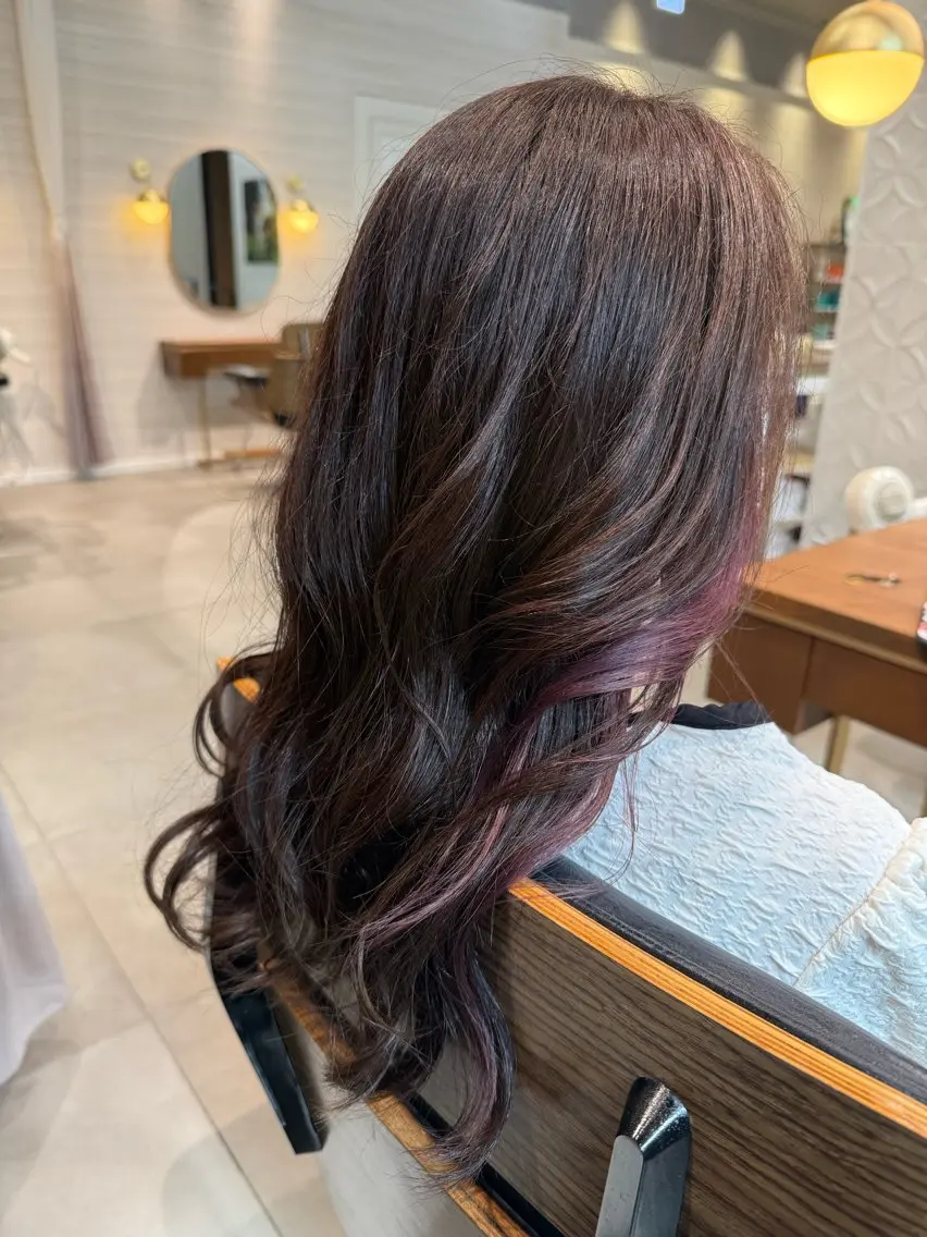 カラー ベージュカラー イヤリングカラー ピンクカラー カット ヘアカラー トリートメント 長谷川 紗羅のヘアスタイル