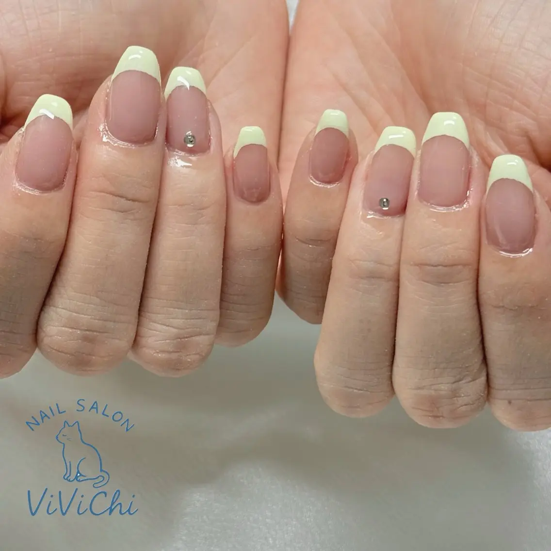 ネイル ハンドネイル ViViChi 梨帆のネイルデザイン