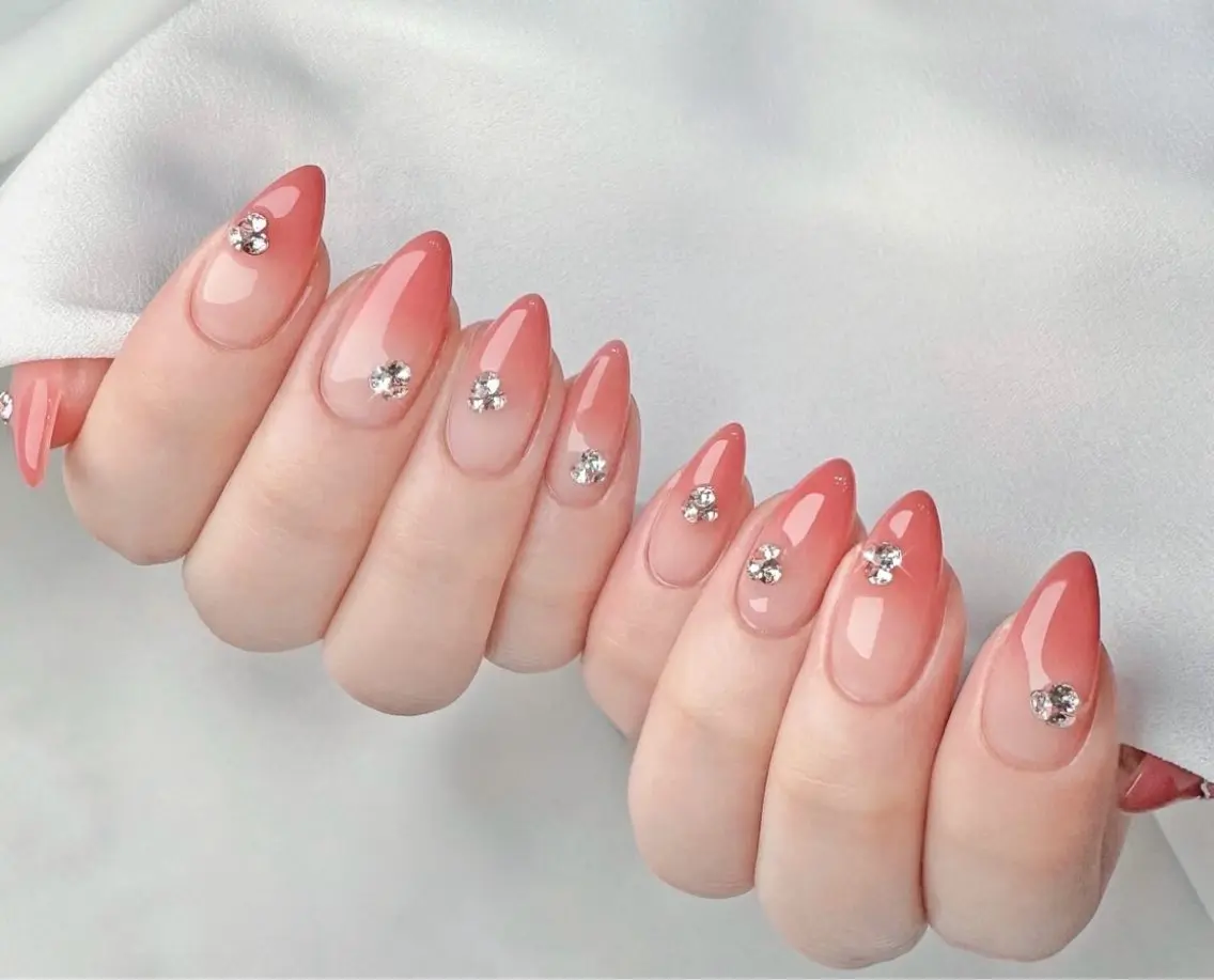 ネイル NailSalon✨ Écrinエクランのネイルデザイン