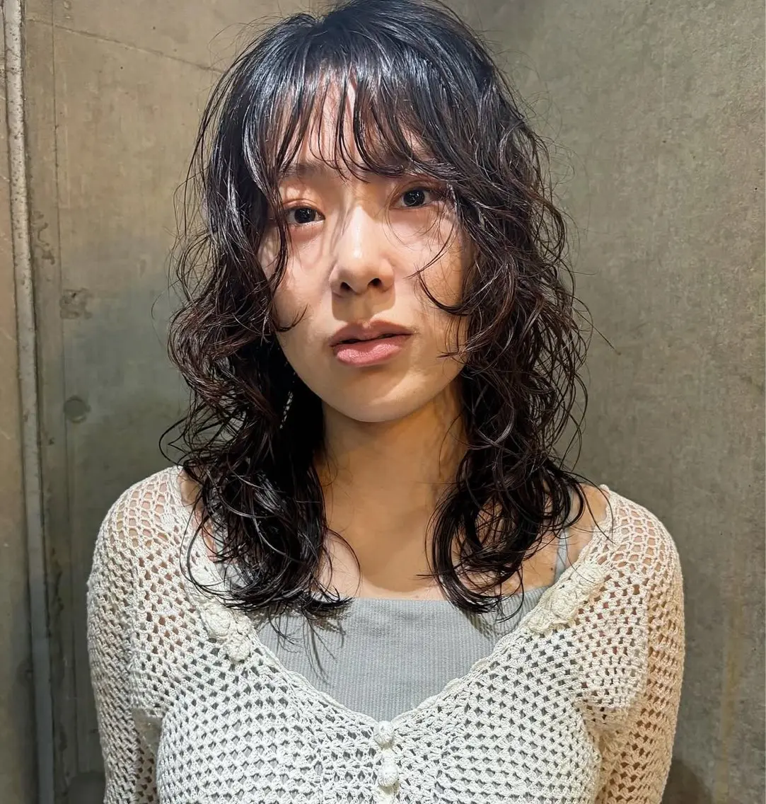 ミディアム カラー パーマ ヘアアレンジ メンズ キッズ デザインパーマ メンズカット 郁美のヘアスタイル