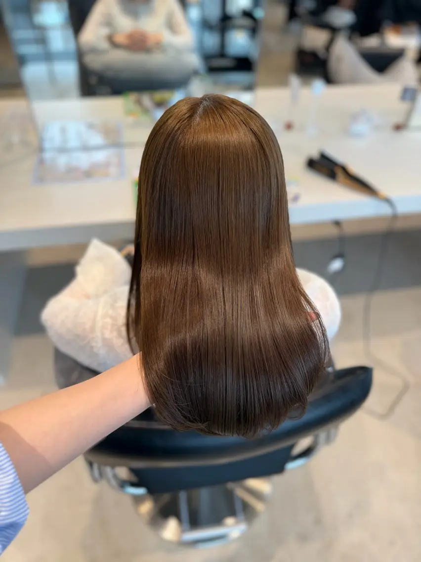 セミロング カラー ベージュカラー オリーブベージュ ヘアカラー トリートメント 髪質改善/レイヤー 暖色/shiinaのヘアスタイル