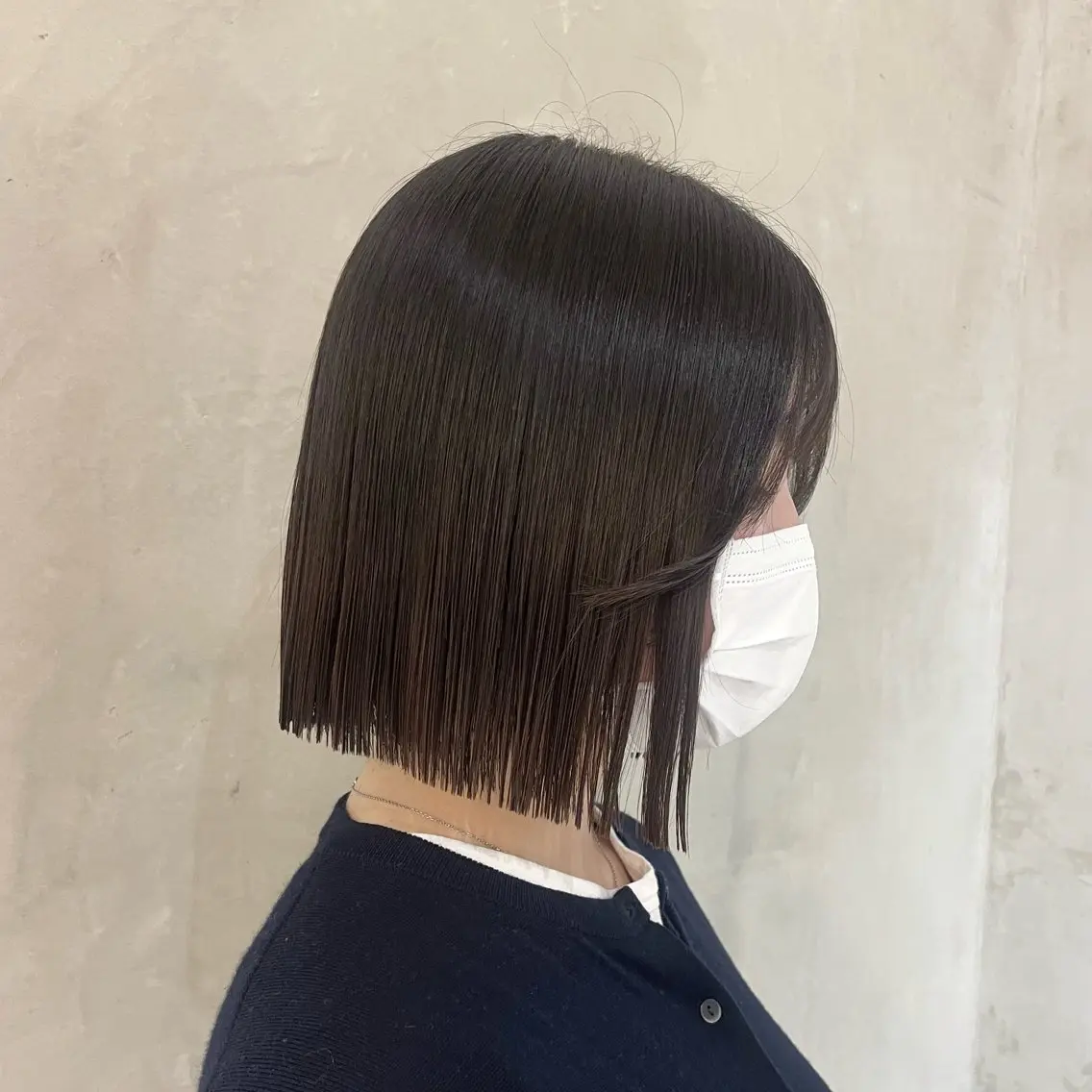 ミディアム カット トリートメント 切りっぱなしボブ/ 艶カラー/綾莉のヘアスタイル