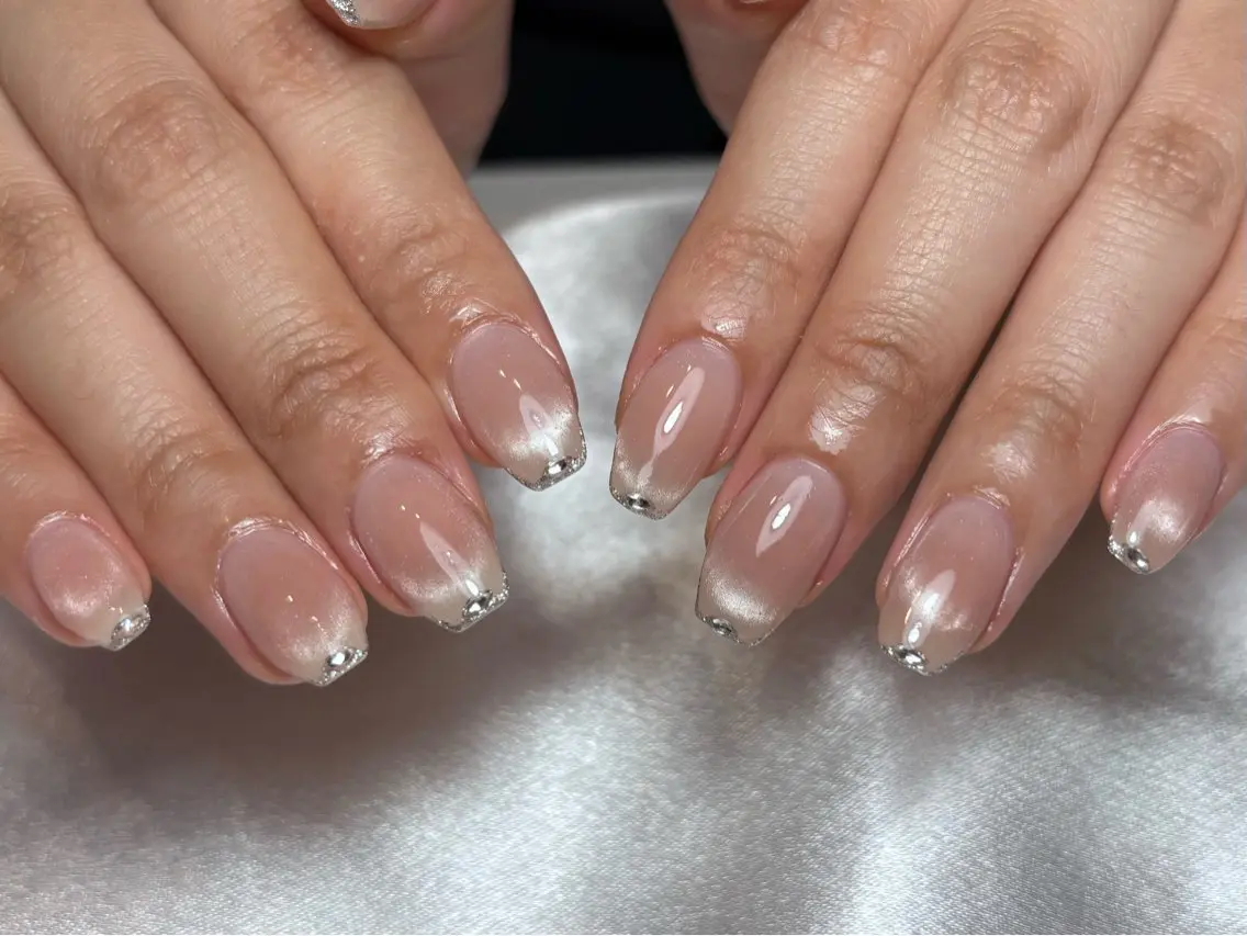 ミディアム ハンドネイル Nailsalon Puttiのネイルデザイン